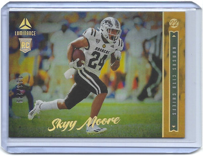 2022 Panini Luminance #192 Skyy Moore Rookie Gold /249 Kansas City Chiefs