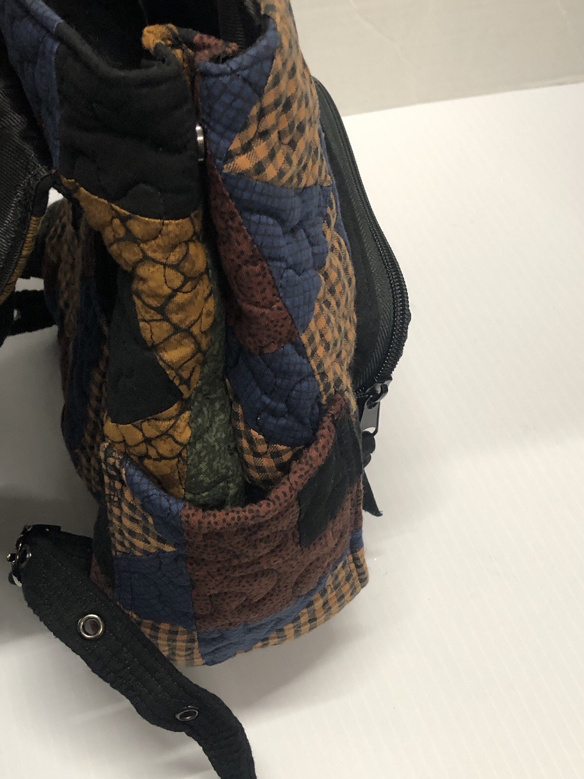Quilted Patchwork Style Backpack/Purse Donna Sharp - image 10