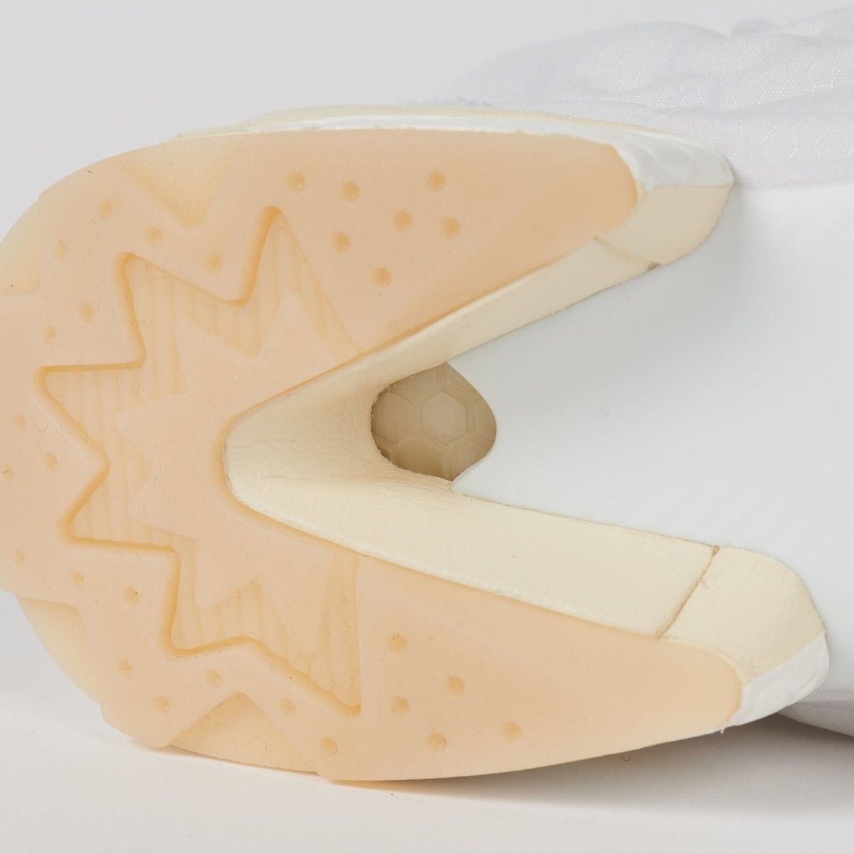 Palace Skateboards × Reebok Instapump Fury White Sail Men's Size