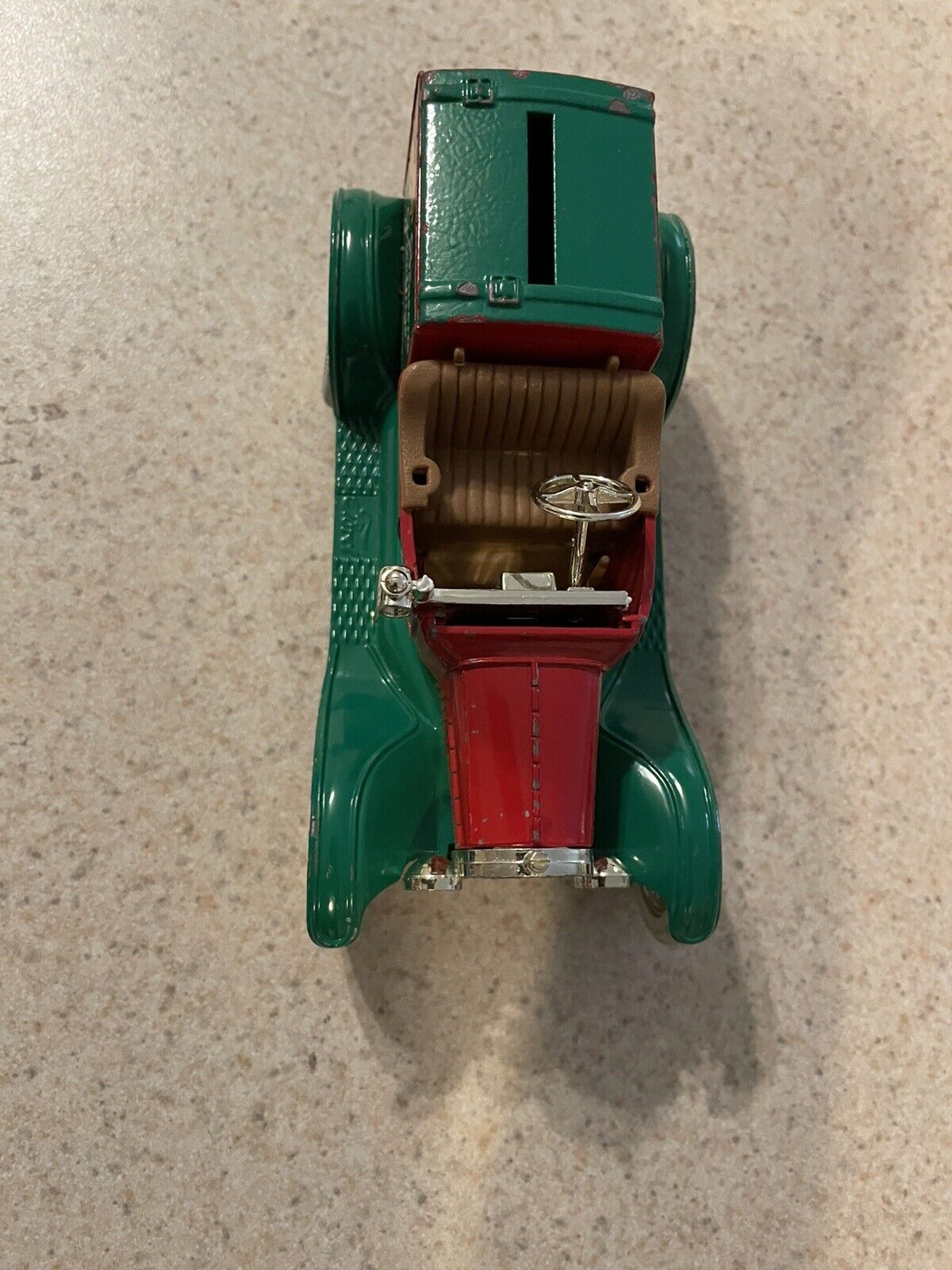 Foto 1 di 7