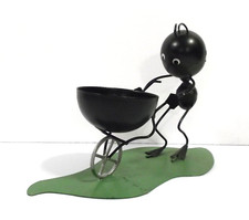 Garden Spring Splash Sizzlin'Summer Gardening Ant with wheel barrel 5" 2009  New