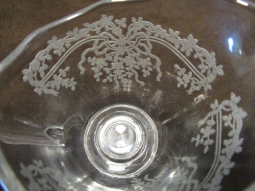 Set crema e zuccheriera vintage vetro Fostoria modello inciso romantico 2 - Foto 3 di 8
