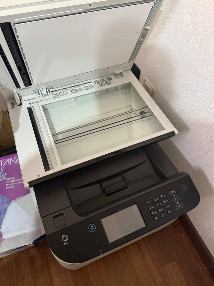 Stampante Ricoh laser modello M C250FW - con toner inseriti - Immagine 2 di 4