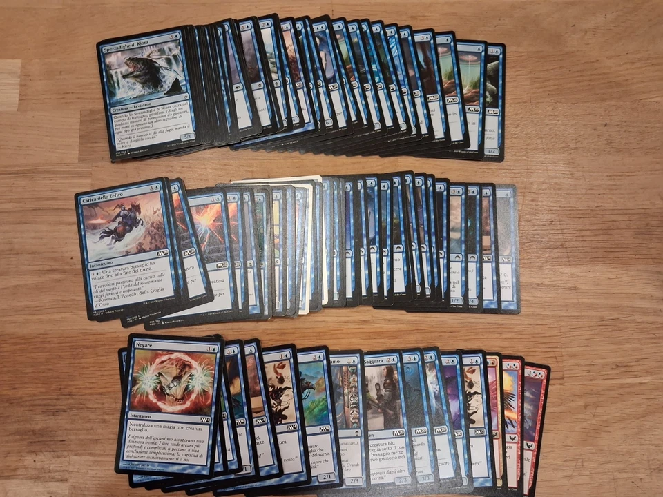 100 Cartes Communes Magic The Gathering MTG bleues ITALIENNES Multi-Éditions - Photo 1/1