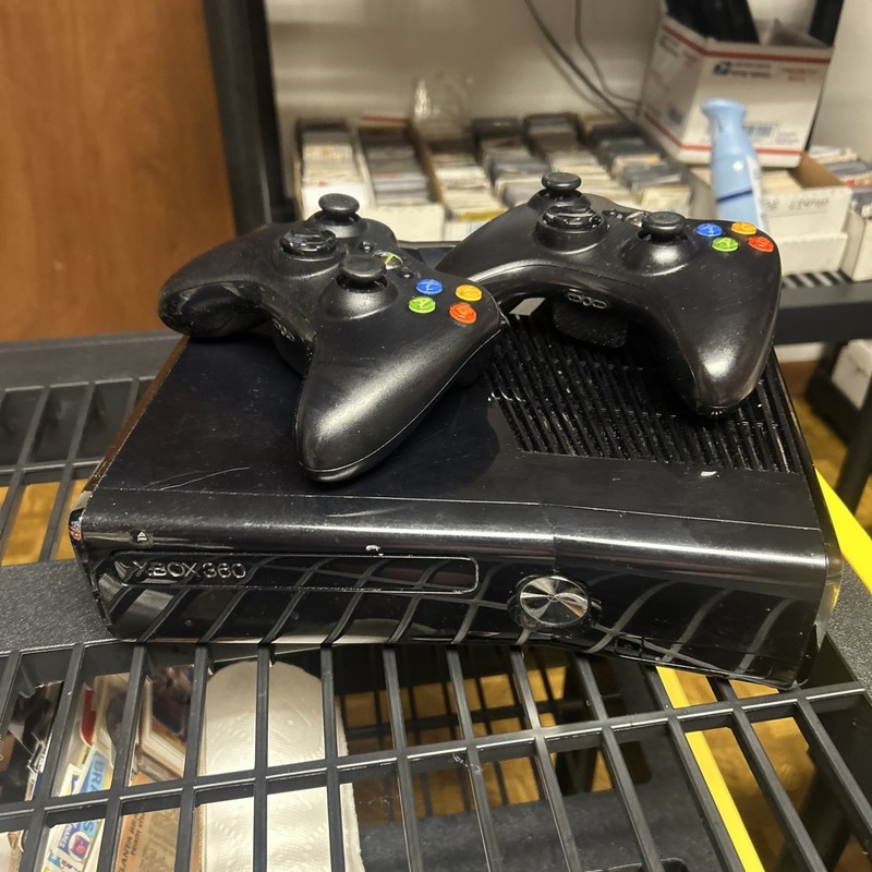 Microsoft XBox 360 S Slim 250GB Black Video Game Console System 360S Bundle