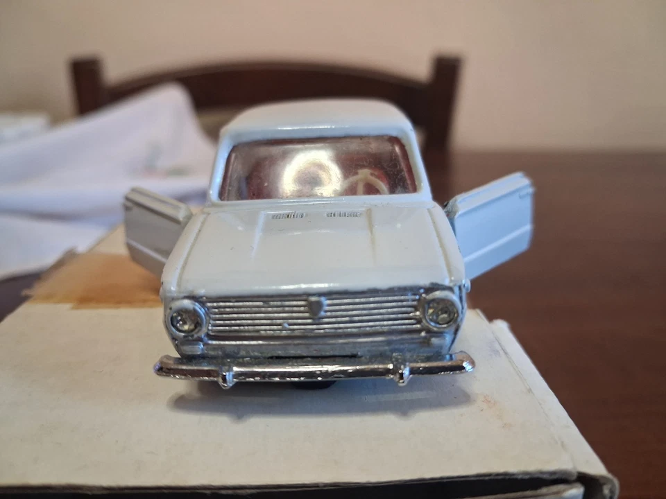 MERCURY FIAT 124 BERLINA SCALA 1/43 - Immagine 2 di 4