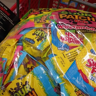 Sour Patch Kids and Swedish Fish Mini Soft and Chewy Candy Variety (200 Count)
