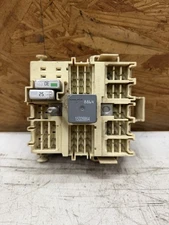 OEM 03-07 GMC/Chevy/Cadillac, Mid Cabin Fuse Box Fusebox Junction Block 15190658