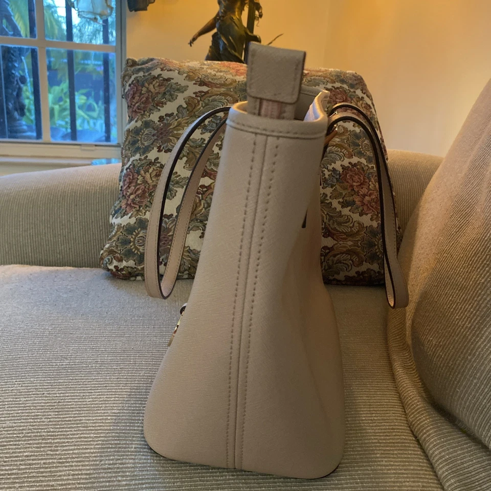 Bolso de Viaje Michael Kors Jet Set Hombro Grande Color Beige Nuevo Sin Etiqueta Foto 4 de 4