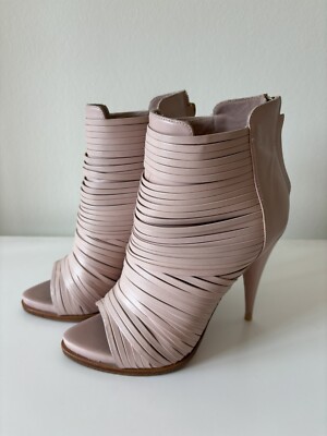 GIVENCHY High Heels/ Pumps Gr. 37