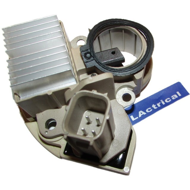NEW ALTERNATOR VOLTAGE REGULATOR BRUSH HOLDER FOR MITSUBISHI HONDA FIT