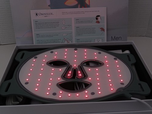 Omnilux Men's Painless Reduce Lines Wrinkles Red Light Mask Therapy Device - Picture 8 of 9