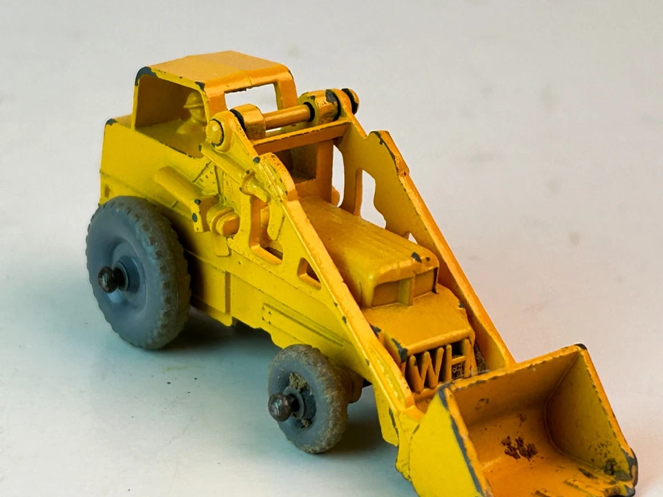 Matchbox Gray Wheel No. 24 Weatherhill Excavator, Metal and Plastic Wheel - Image 3 of 4