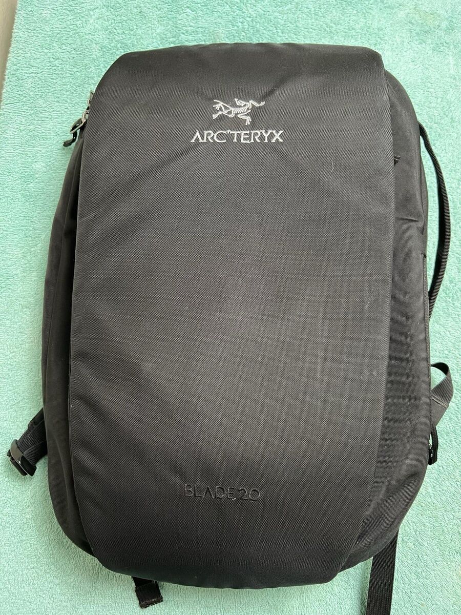 Arc'teryx Blade 20 BackPack (Black) | eBay Arc'teryx Blade 20 BackPack (Black) | eBay