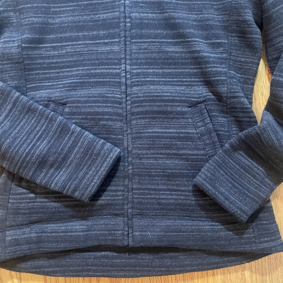 THE NORTH FACE 全拉链绒面革夹克外套女式中号条纹黑色灰色 — 第 2/4 张图片