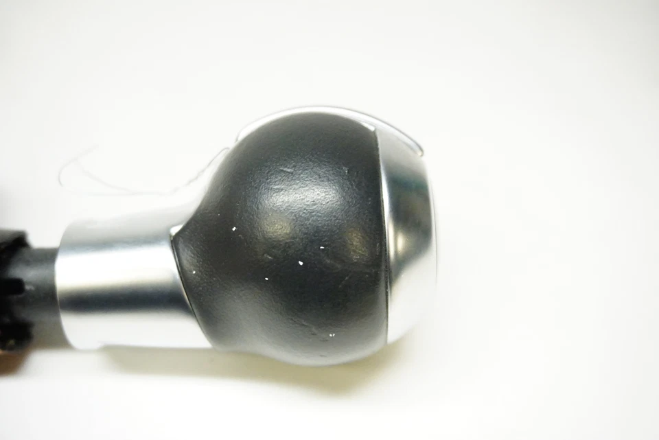 Pomo de cambio de transmisión Audi A3 S Line 2010-2013 8P0713141 Foto 4 de 4