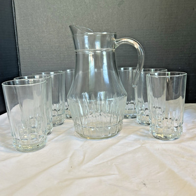 Vintage Pitcher Jug and 8 Glasses Tumblers Set Clear Glass Luminarc Victoria?