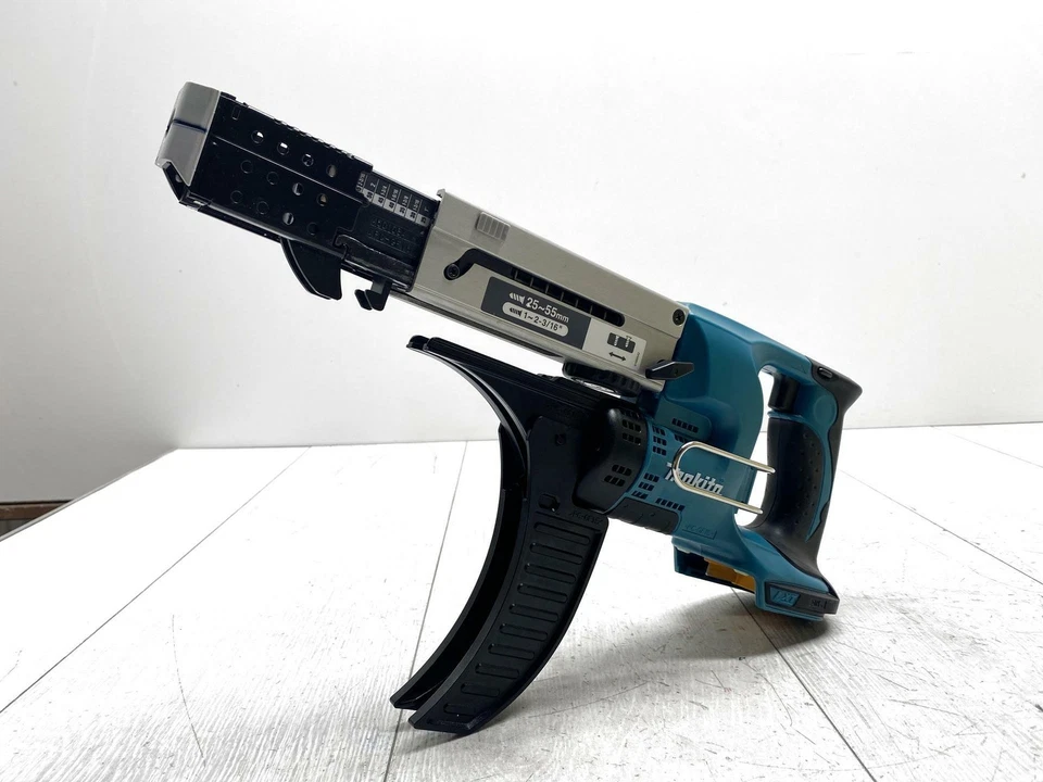 Avvitatore a batteria con caricatore Makita DFR550Z B-WARE - Immagine 2 di 4