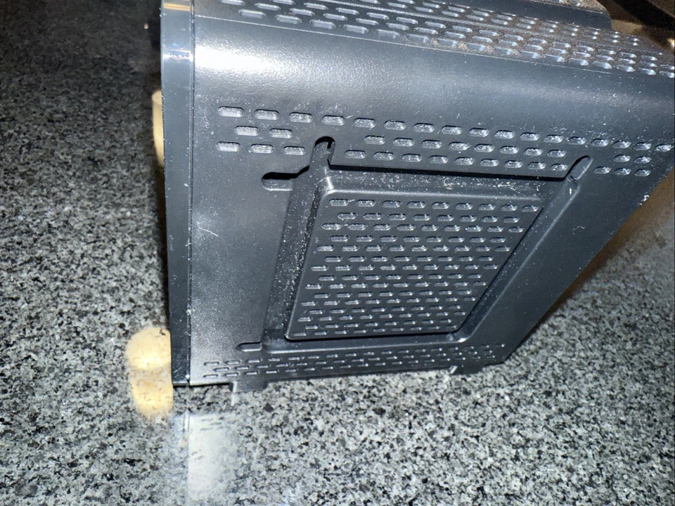 Cable módem ARRIS SURFboard SB6190 DOCSIS 3.0 32 x 8 Gigabit lote de 4 unidades solamente Foto 3 de 4