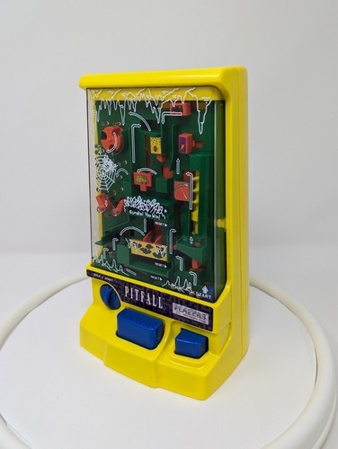 1990 Tomy / Plazers PITFALL Electronic Maze Game, Turns On, Needs Repair (WATCH) - Picture 10 of 14