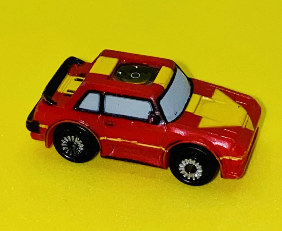 Micro Máquinas de Colección Años 80 Toyota MR2 Red Private Eyes 1990 Galoob Foto 3 de 4