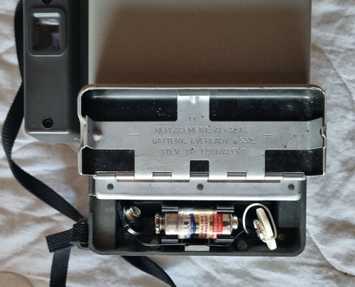 Vintage POLAROID automatic 210 Land Camera - Picture 10 of 10