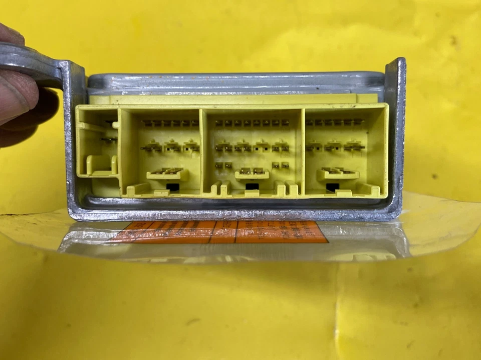 2001 - 2002 年尼桑 QUEST SRS 空气控制模块 原始设备制造商 285562Z300 0285001391 — 第 4/4 张图片