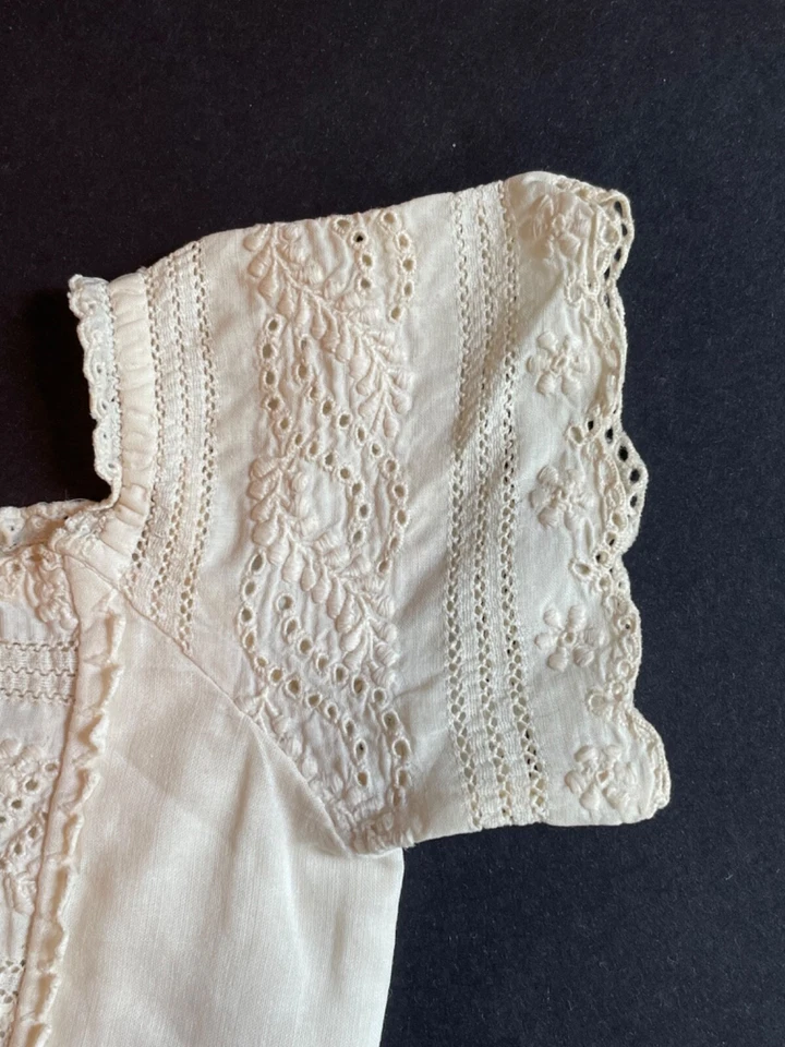 Antiguo vestido eduardiano de algodón con césped + encaje mixto para niña de los años 1890-1900 Foto 4 de 4