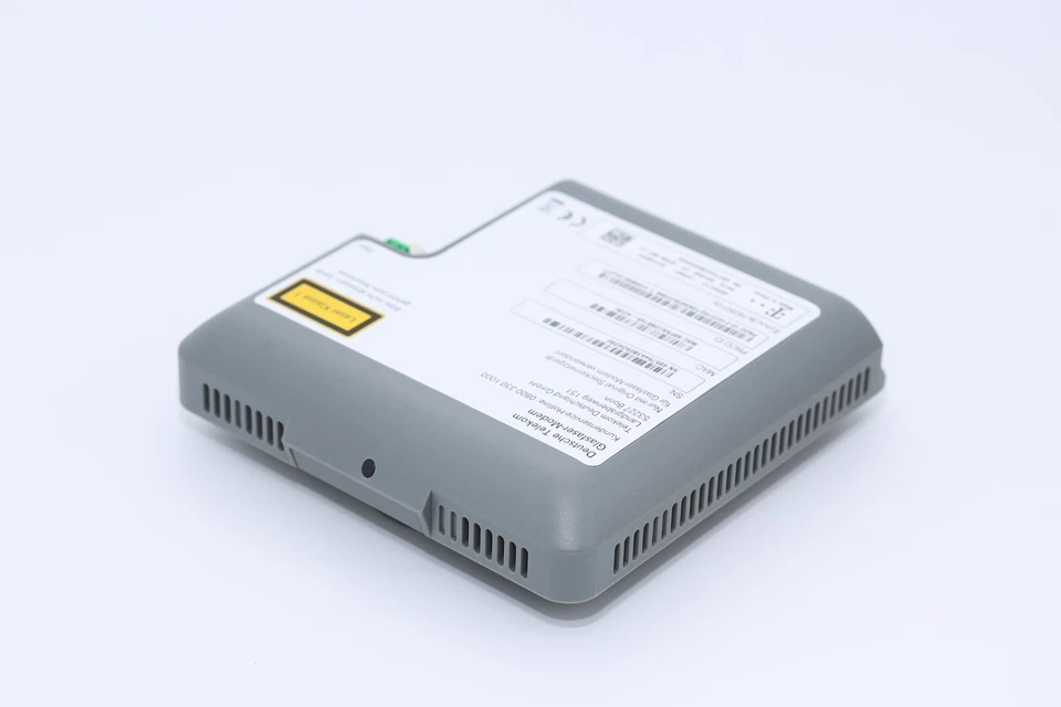 Telekom Glasfaser Modem - Huawei EchoLife HG8010u GPON Terminal NEU & OVP - Bild 2 von 4