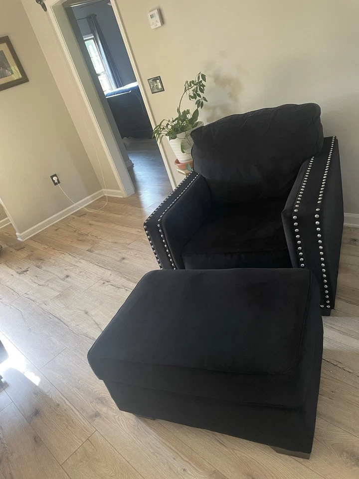 Juego de sillas de salón y comedor Foto 3 de 4