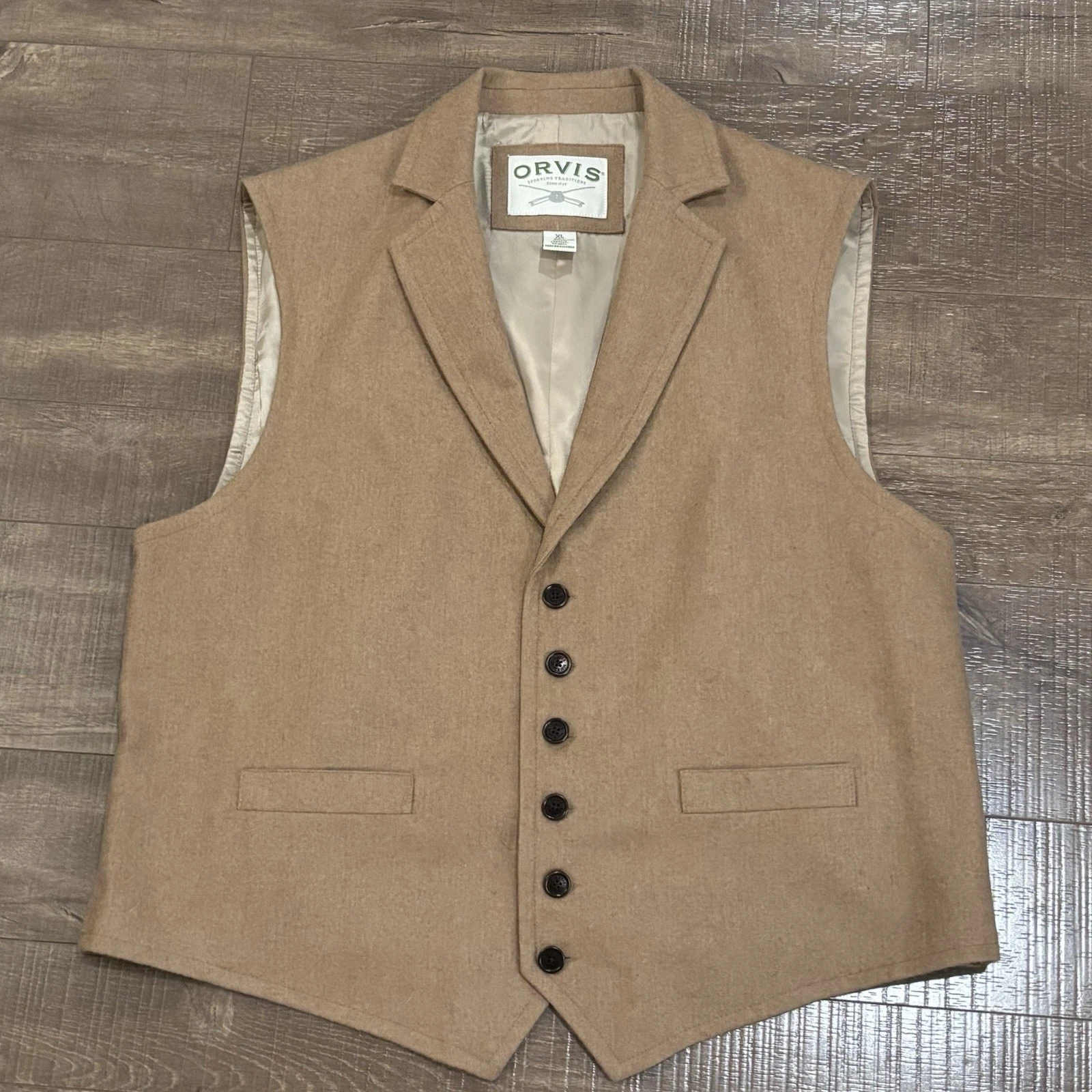 Orvis Mens Brown Beige Camelhair Button Up Vintage Vest XL F1
Opens in a new window or tab