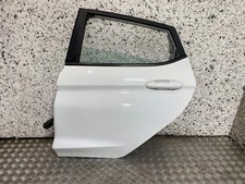 17-22 FORD FIESTA MK8 5 DOOR PASSENGER SIDE REAR DOOR FROZEN WHITE (SCRATCHED)