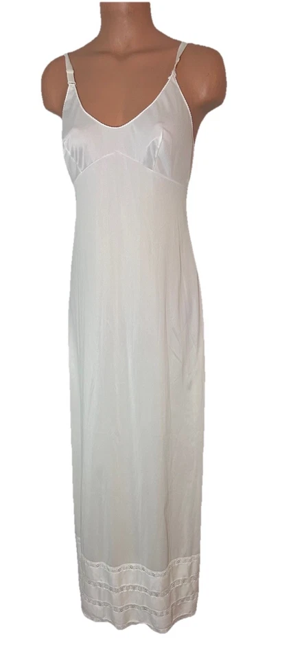 De colección Sears Blanco Nylon Formal Largo Completo Slip Talla 34" No Desliza Dobladillo de Encaje Foto 2 de 4
