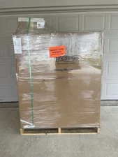 Brand New Alfresco ALXE-42C-NG 42" Natural Gas Standard Grill on Cart Stainless