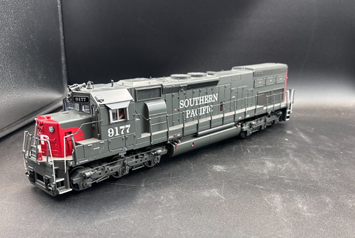 Atlas Premier O Scale Southern Pacific Diesel #7100 Lokomotive nicht funktionsfähig