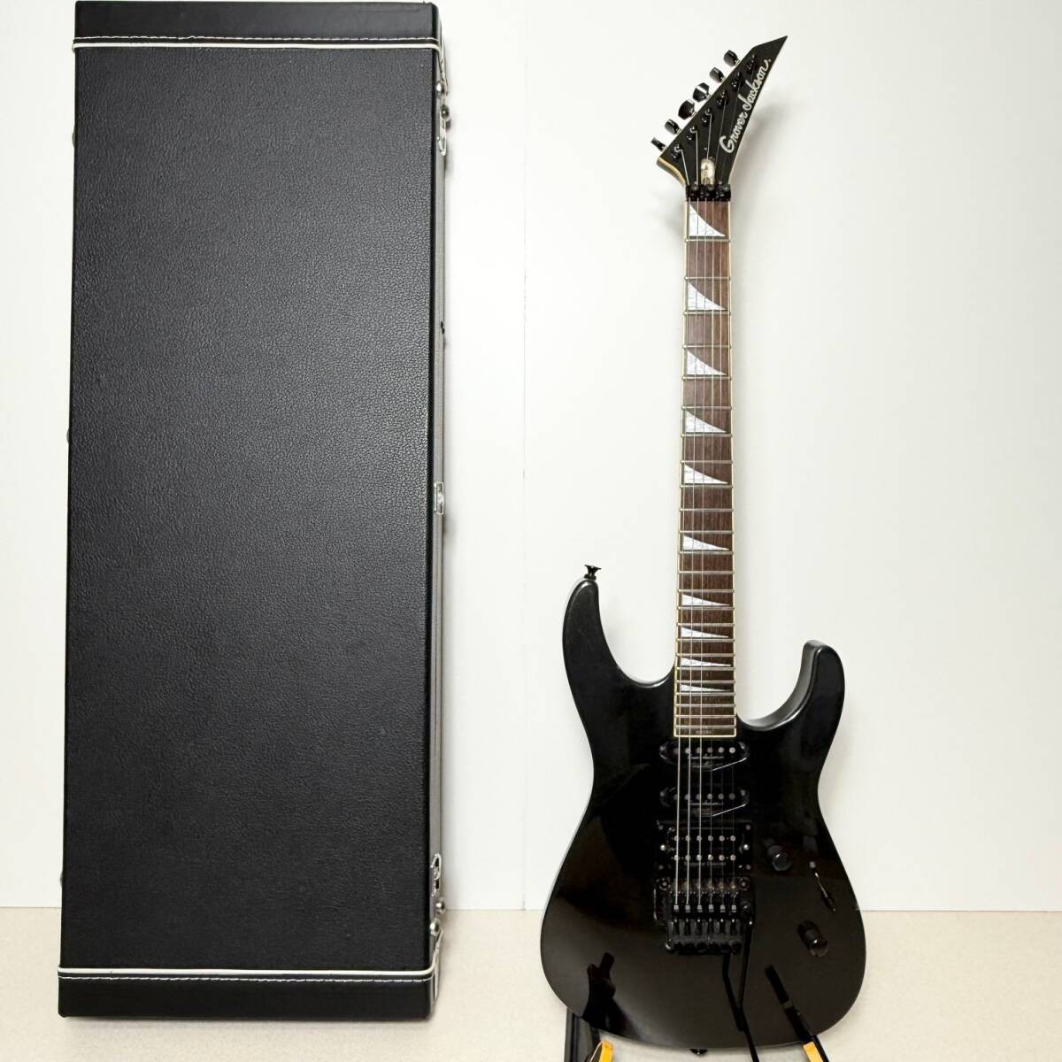 Grover Jackson　Soloist（ソロイスト） ハードケース付き Grover Jackson Soloist Electric Guitar with Hard Case Made