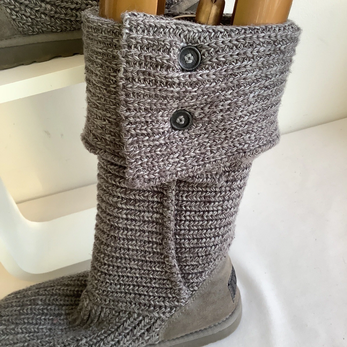 Ugg 5819 shop