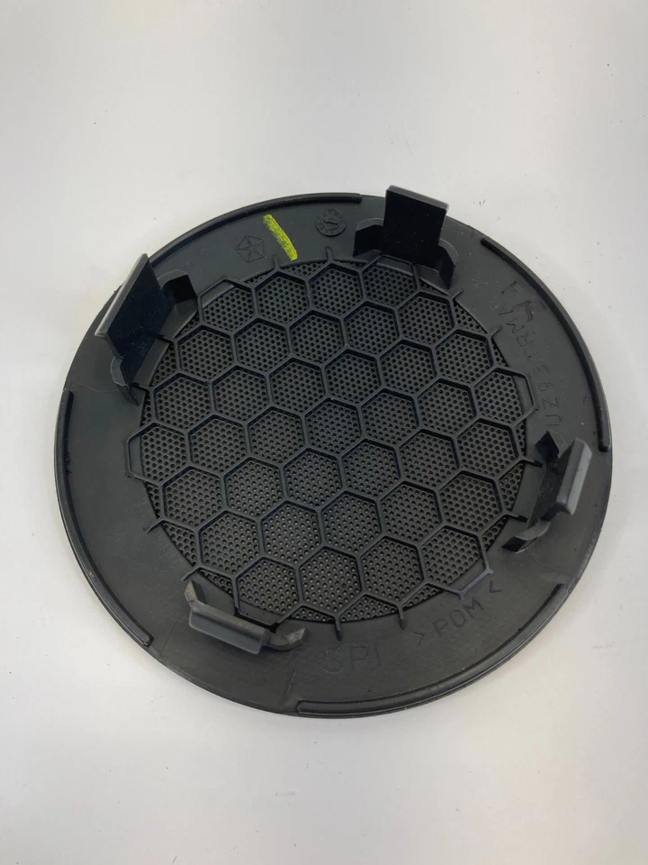 2005-2010 Chrysler 300 Front Center Dash Upper Speaker Cover Grille UZ93TRMAB Foto 4 de 4