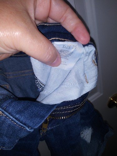 Klique B Size Women’s Denim Shorts Distressed Folded Hem SIZE 26 SIZE MEDIUM - Picture 7 of 7