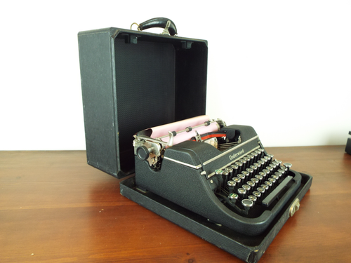 Vintage Underwood Universal Typewriter Hard Case 1938 #F 1184834 Glass Keys - Picture 7 of 12