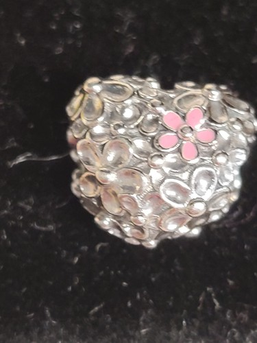 PANDORA MOM DAISY HEART CHARM - 第 2/3 張圖片