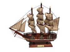 VELIERO MODELLINO NAVE IN LEGNO CUTTY SARK CM 29 X 26 LAVORATO A MANO
