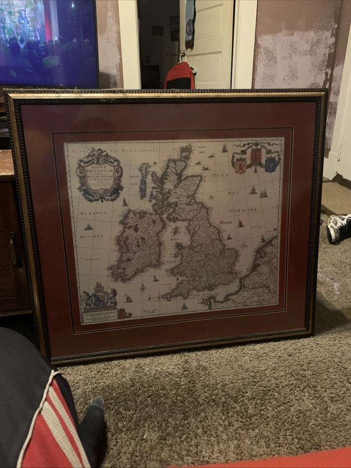 32x36 Nicolaus Visscher Magnae Britanniae Tabula, Angliam, Scotiam, et Hiberniam Foto 2 de 4