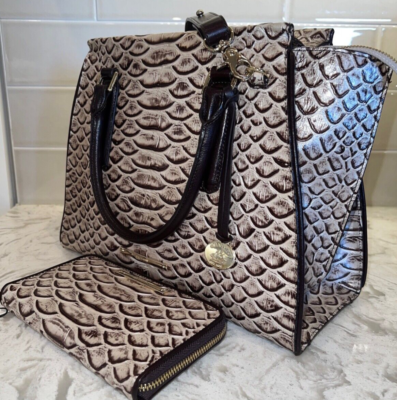 BIGOTRE【PURSE L】 Brahmin Priscilla Pearl Dogwood Leather Satchel Handbag & Suri