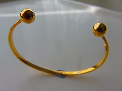 Gold Baby Flat Torque Armreif 9 Karat Gelb LIMITIERTES ANGEBOT