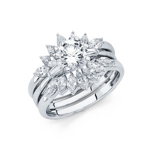 solitaire marquise engagement ring with wedding band