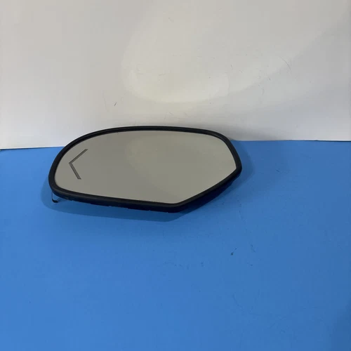 10-14  Suburban Yukon Escalade Tahoe Left Driver Heat Auto Dim Mirror Glass