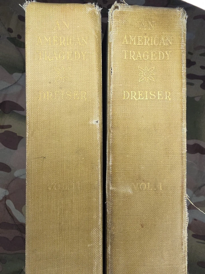 !!! Signed!!! AN AMERICAN TRAGEDY By Theodore Dreiser 1925 2 Volumes — 第 2/4 张图片