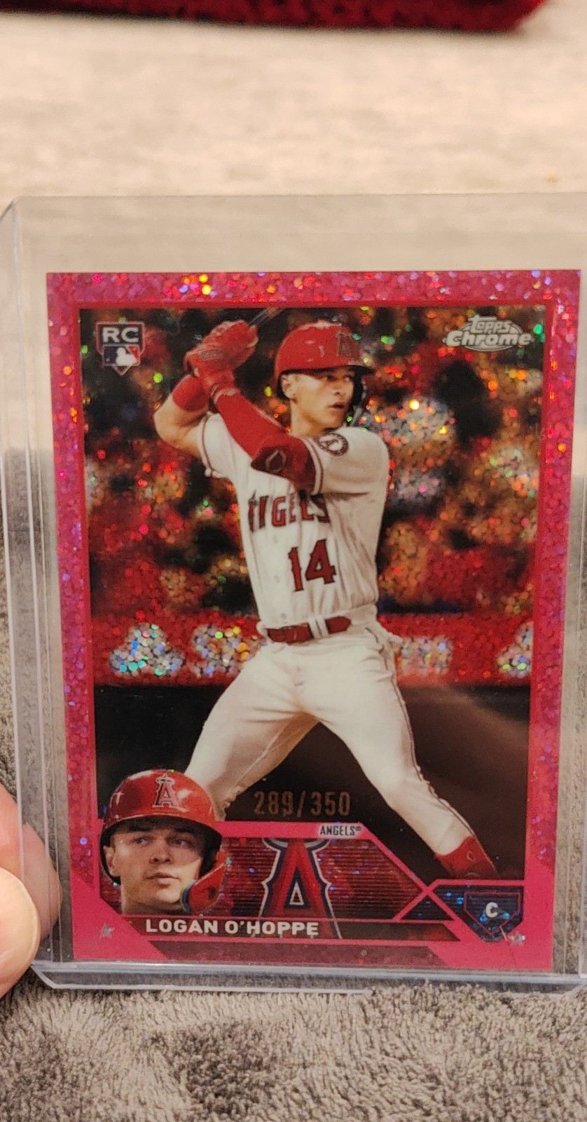 2023 Topps Chrome - Logan O'Hoppe #188 Magenta Speckle Refractor /350 (RC)