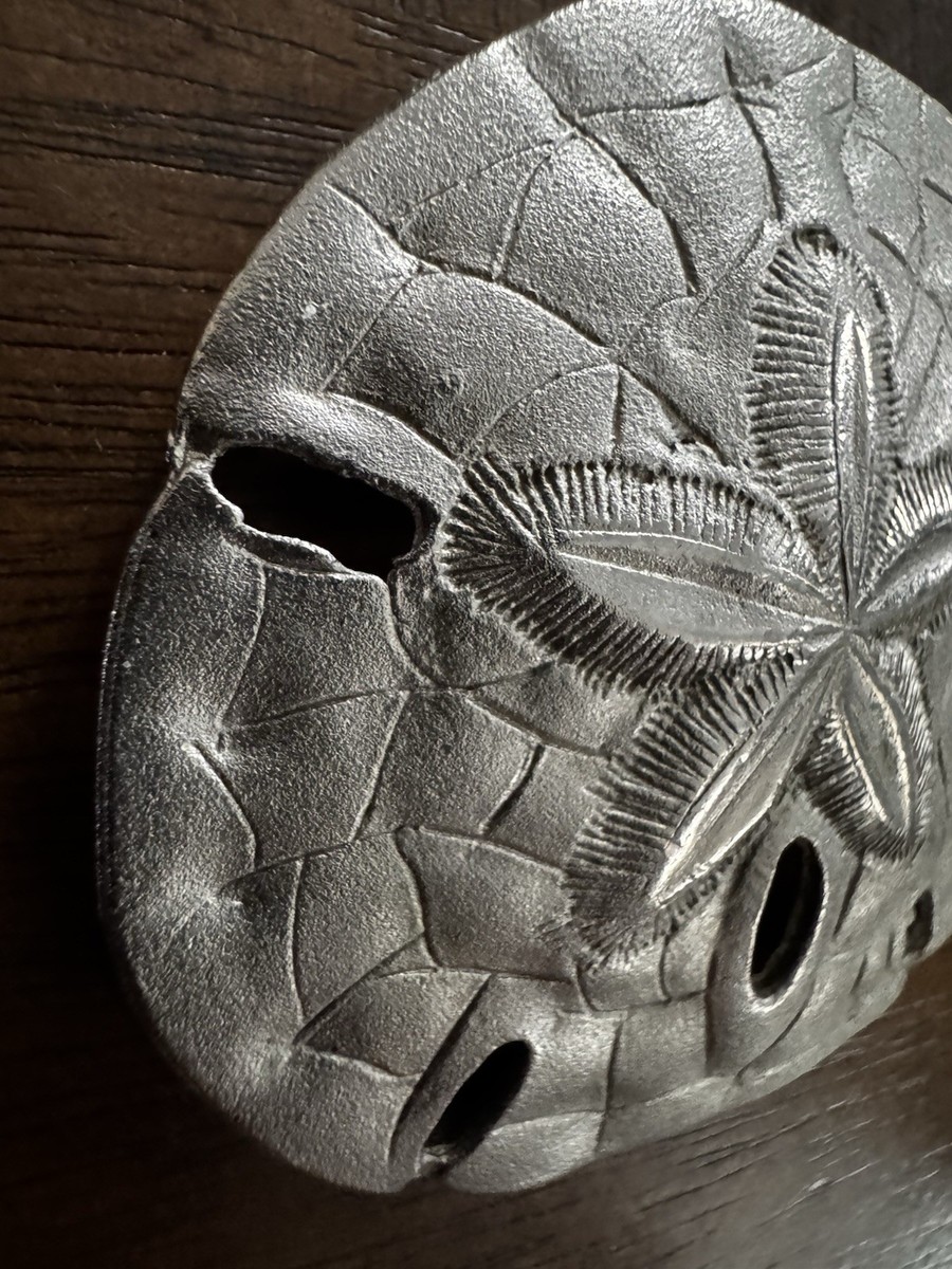 Silver Tone Silver Sand Dollar Star Fish Brooch Pin View 2